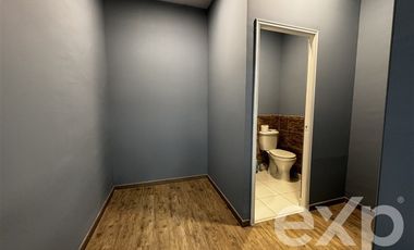 Local Comercial en Arriendo en Santa Elvira 467, Santiago