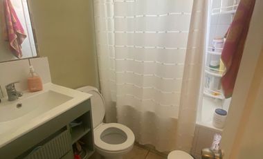 ARRIENDO CASA DENTRO DE PASAJE CERRADO VILLA EL SOL