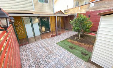 ARRIENDO CASA DENTRO DE PASAJE CERRADO VILLA EL SOL
