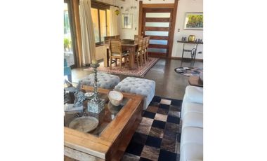 Casa En Venta En Altos Del Mauco