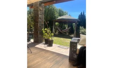 Casa En Venta En Altos Del Mauco