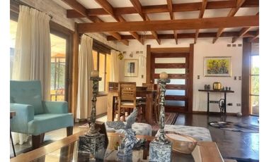 Casa En Venta En Altos Del Mauco