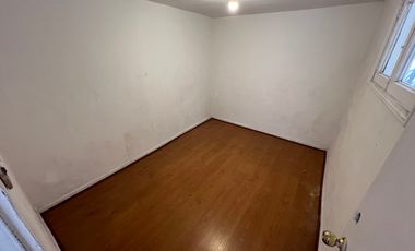 EXCLUSIVA CASA COMERCIAL A PASOS DE METRO BILBAO