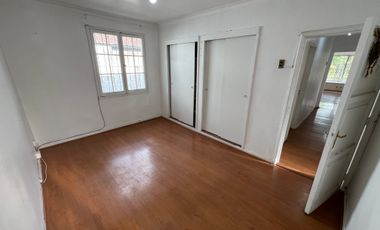 EXCLUSIVA CASA COMERCIAL A PASOS DE METRO BILBAO