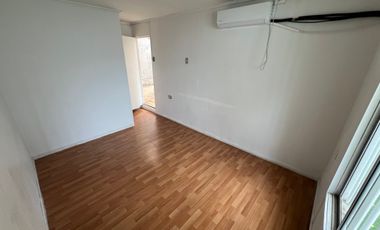 EXCLUSIVA CASA COMERCIAL A PASOS DE METRO BILBAO