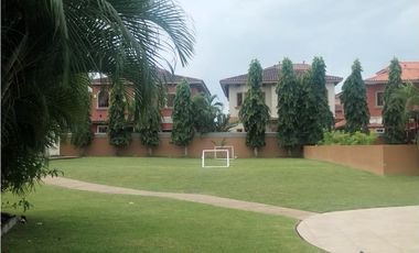 EN VENTA CASA EN EL DORAL COSTA SUR CP