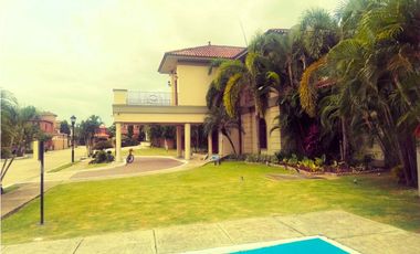 EN VENTA CASA EN EL DORAL COSTA SUR CP