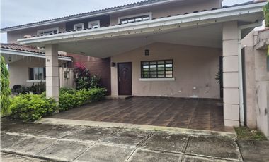 Venta de Casa en Brisas del Golf