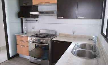 EN VENTA AMPLIA CASA EN BETANIA