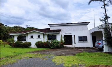 Se venda de Casa Cerro Azul Hacienda Club