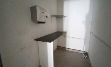 ALQUILER OFICINA O LOCAL 115 m2 ALQUILER EL DORADO PLAZA PSARI CP