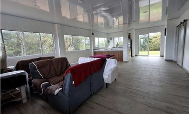 Venta de Casa en Altos de Cerro Azul