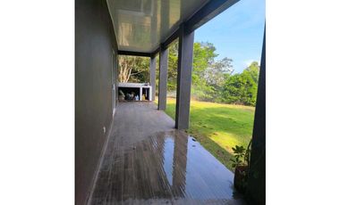 Venta de Casa en Altos de Cerro Azul