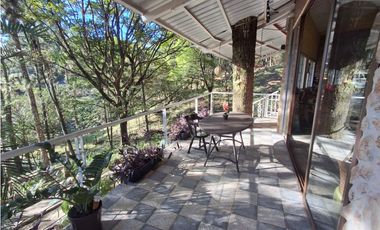 Venta de Casa en Altos de Cerro Azul