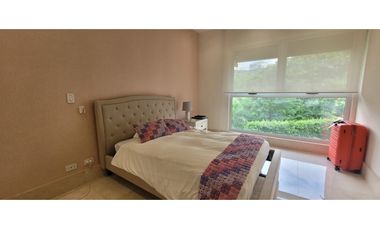 En venta  Apartamento The Reserve Santa Maria