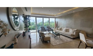 En venta  Apartamento The Reserve Santa Maria