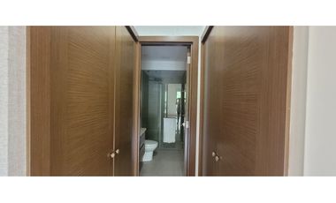 En venta  Apartamento The Reserve Santa Maria