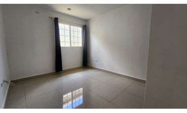 CASA EN VENTA EN CHORRERA - COSTA OESTE - BARRIO DE PALMA REAL