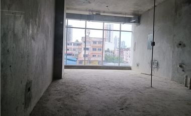 Venta de Local Comercial en Edificio P.H. Park Square Vía España