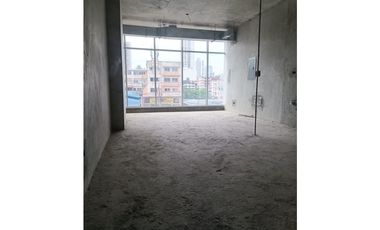 Venta de Local Comercial en Edificio P.H. Park Square Vía España