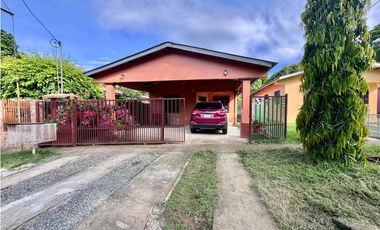 Se vende casa en El Carate, Las Tablas