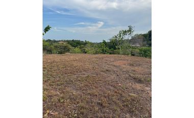 Se Vende Terreno en La Ermita.