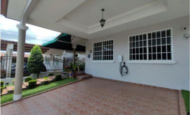 Venta de Casa en Brisas del Golf