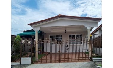 Venta de Casa en Brisas del Golf