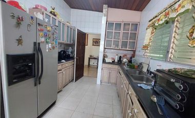 VENTA CASA ALTOS DE BETANIA