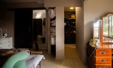 HACIENDA LOS MOLINOS - VENTA DE CASA
