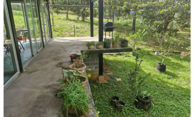 SE VENDE CASA EN CERRO AZUL AMOBLADA