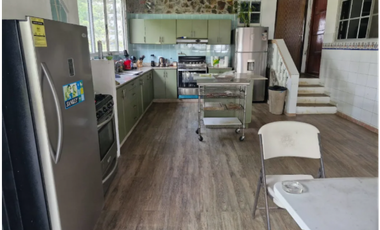 SE VENDE CASA EN CERRO AZUL AMOBLADA