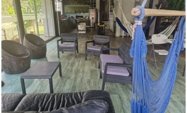 SE VENDE CASA EN CERRO AZUL AMOBLADA