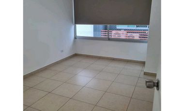 SE VENDE APARTAMENTO  EN COSTA DEL ESTE, PH SOL DEL ESTE