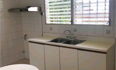 EN VENTA CASA BRISAS DEL GOLF