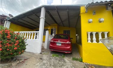 CASA EN ALQUILER - 24 DE DICIEMBRE