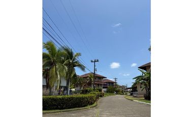 Casa en Venta en Espinar, Corregimiento de Cristóbal, Colón