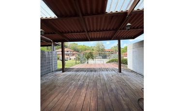 Casa en Venta en Espinar, Corregimiento de Cristóbal, Colón