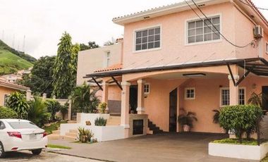 VENTA DE CASA EN ALTOS DE PANAM