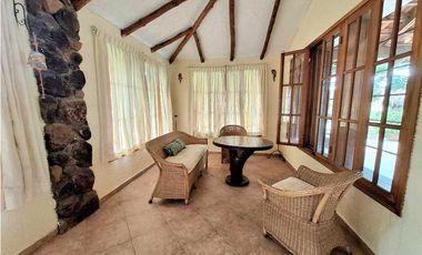 VENTA DE CASA CON PISCINA EN PLAYA CORONADO