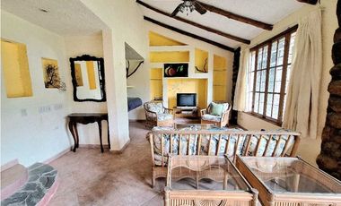VENTA DE CASA CON PISCINA EN PLAYA CORONADO