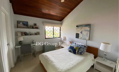 Venta de Casa en Loma alegre Altos del Golf