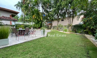 Venta de Casa en Loma alegre Altos del Golf