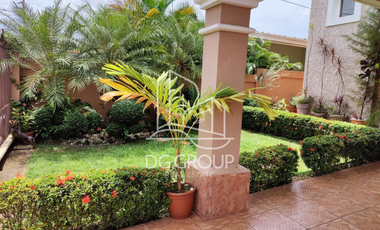 Venta de casa en Brisas del Golf
