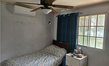 Venta de casa en Urb. Villas del Golf, Chitré