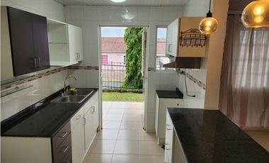 Venta de casa en Green Village, Arraijan
