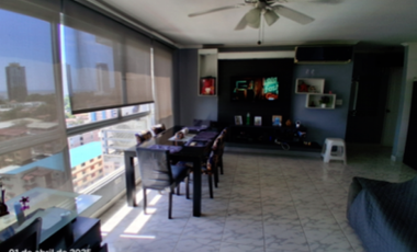 VENTA DE APARTAMENTO CON VISTA AL MAR - PARQUE LEFEVRE