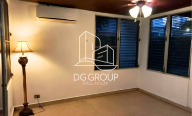 Venta de casa en Vía Porras