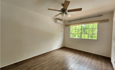 CASA EN VENTA EN COSTA DEL ESTE