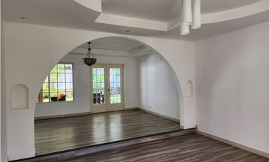 CASA EN VENTA EN COSTA DEL ESTE